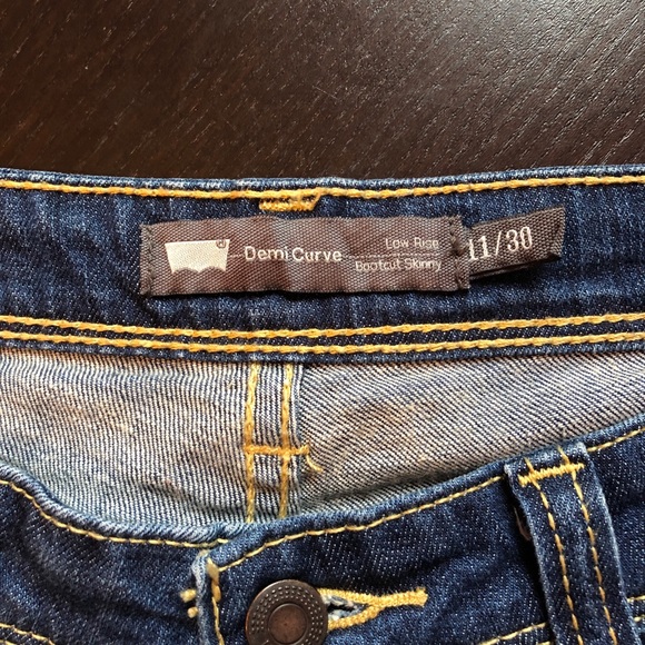 Women’s Levi’s Demi curve low rise - Picture 4 of 5